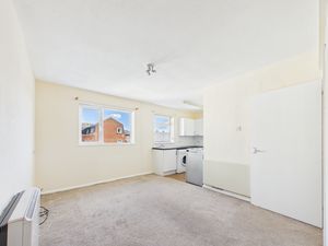 Lounge/Kitchen/diner- click for photo gallery